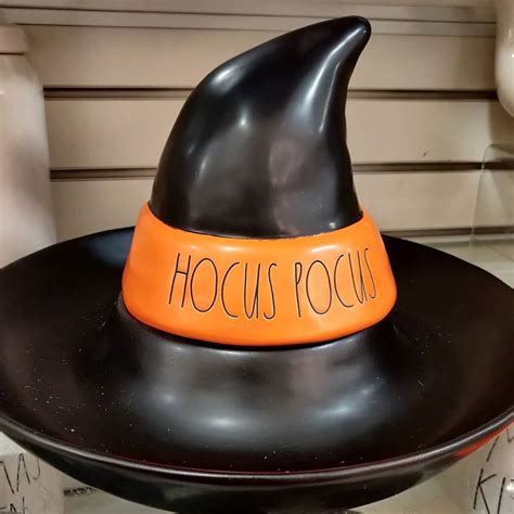 Bone chilling witch hat
